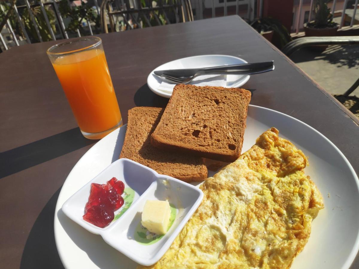 Hotel Hikers Haven Катманду Екстериор снимка